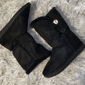 Girls warm boots
